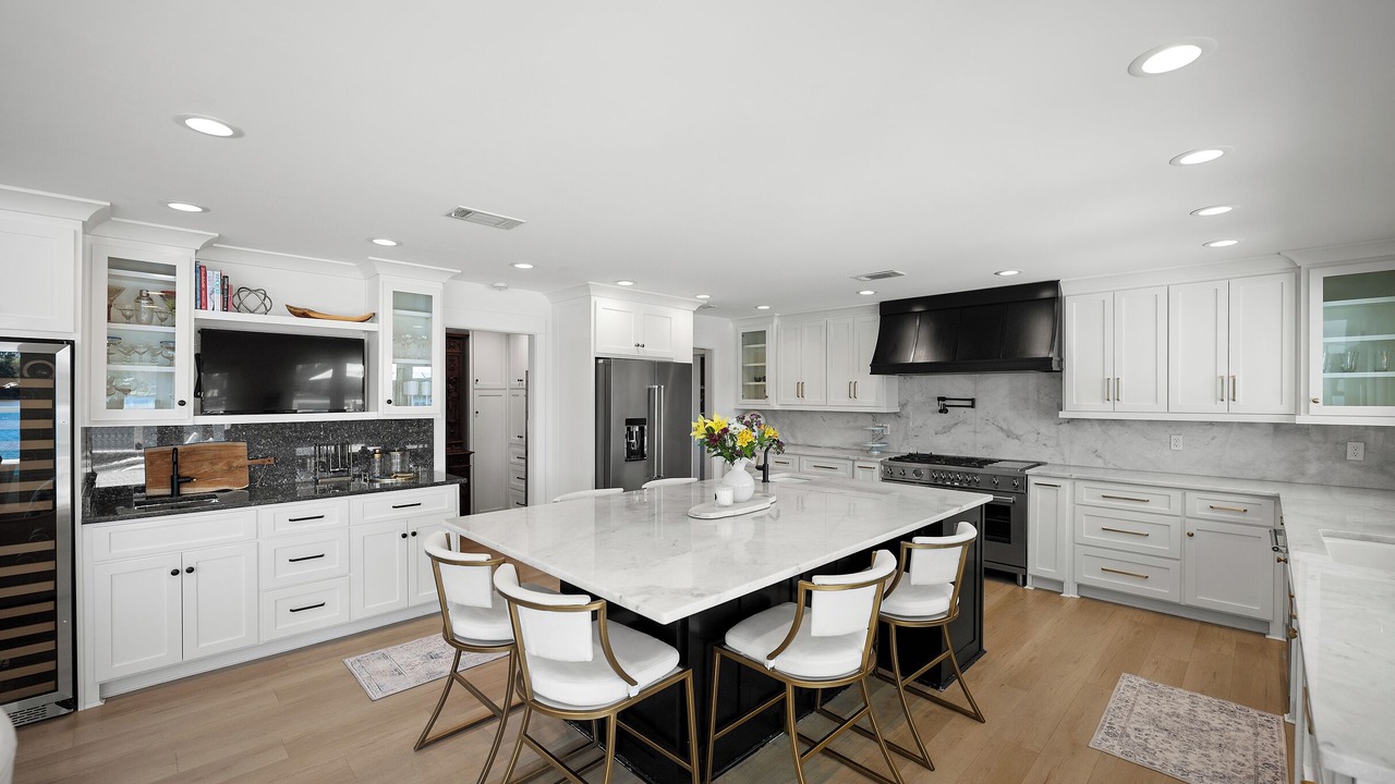 Photo of Kitchen in Ono Island