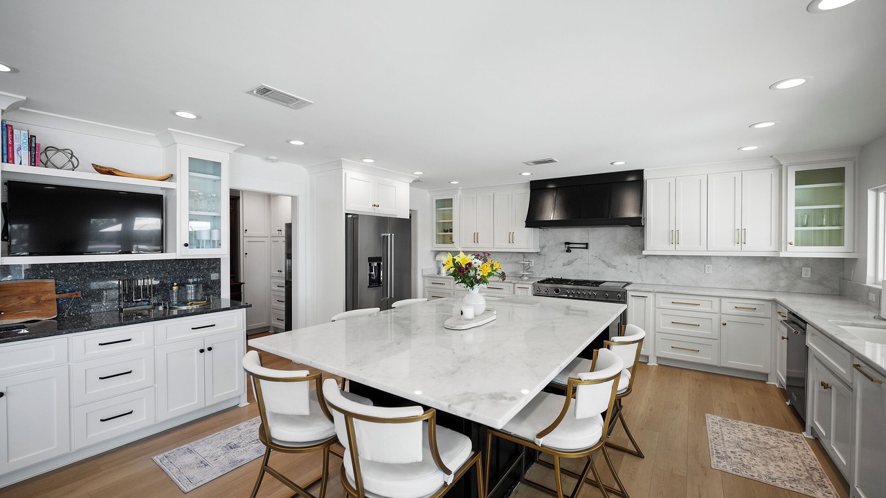 Photo of Kitchen in Ono Island