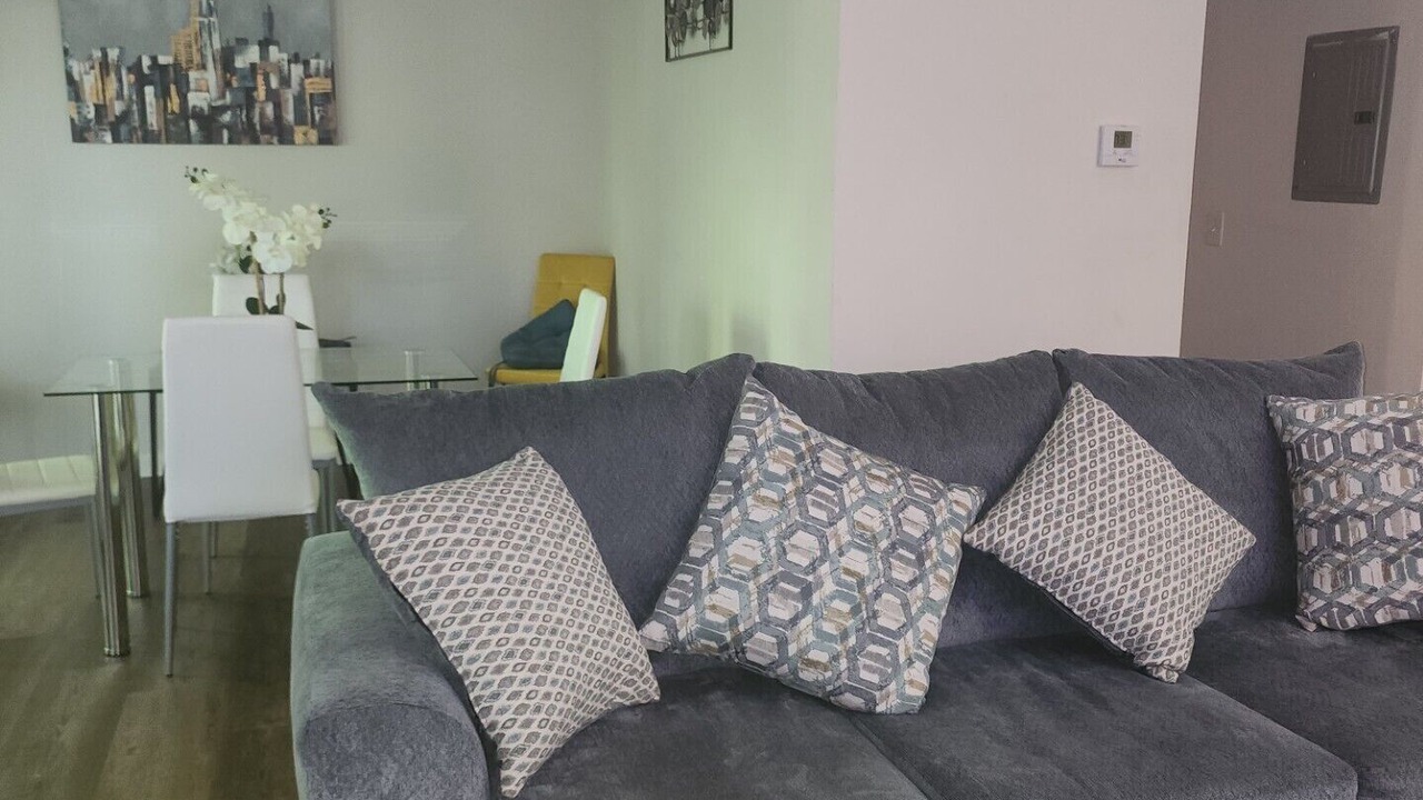 Photo of Livingroom in Decatur