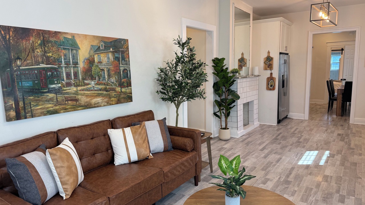 Photo of Livingroom in West Riverside