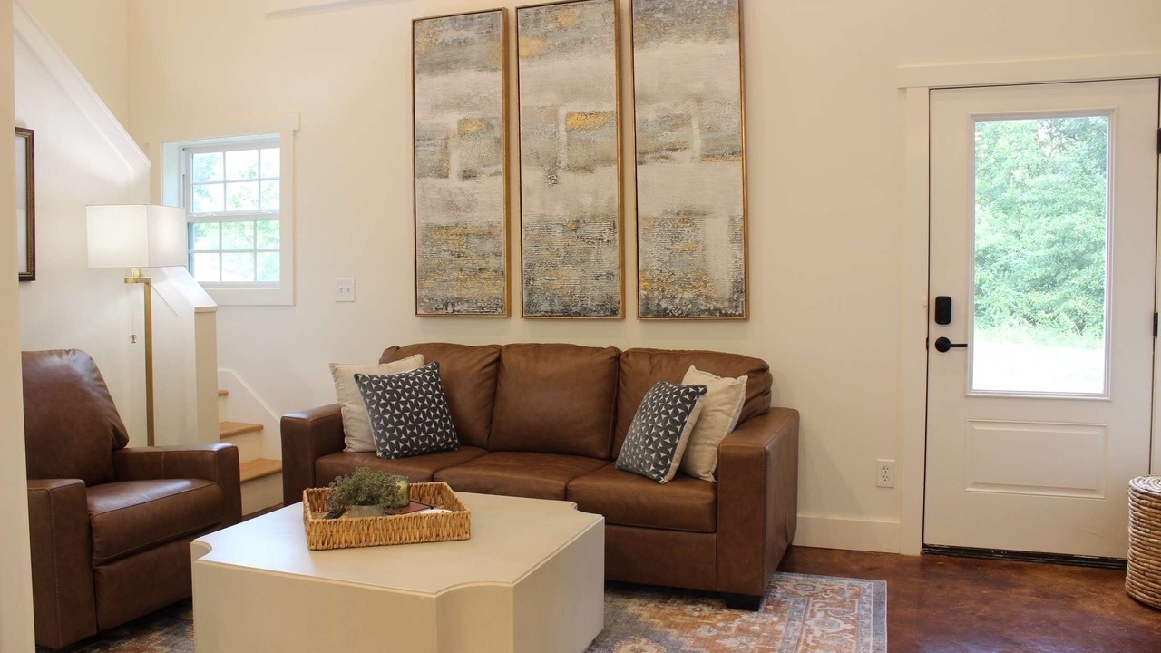 Photo of Livingroom in Starkville