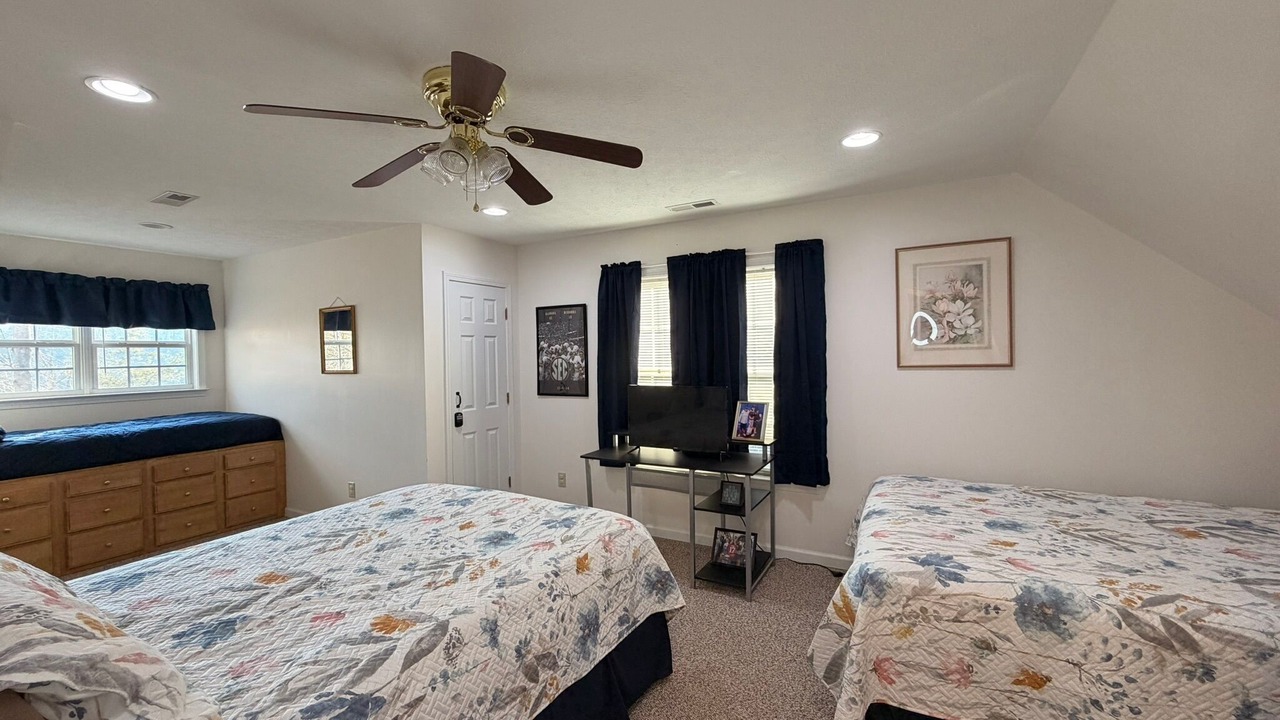 Photo of Bedroom in Lineville