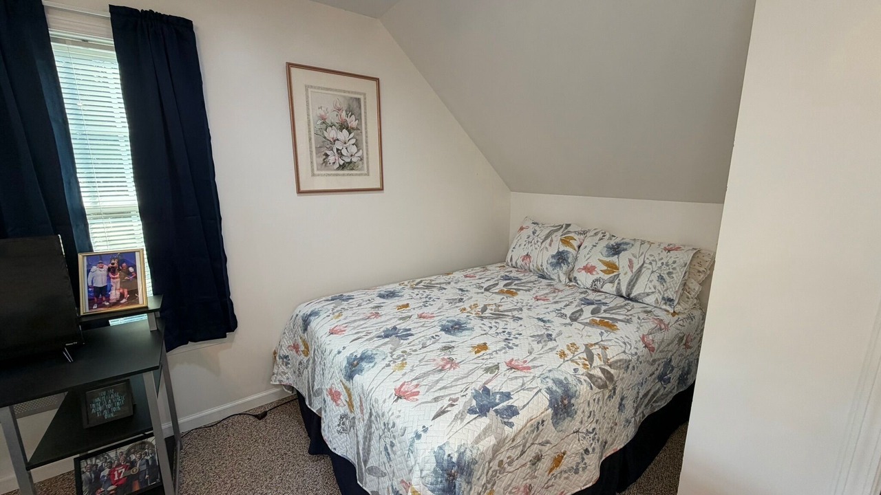 Photo of Bedroom in Lineville