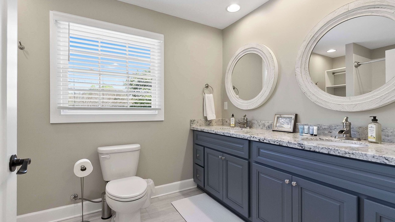 Photo of Bathroom in Tuscaloosa