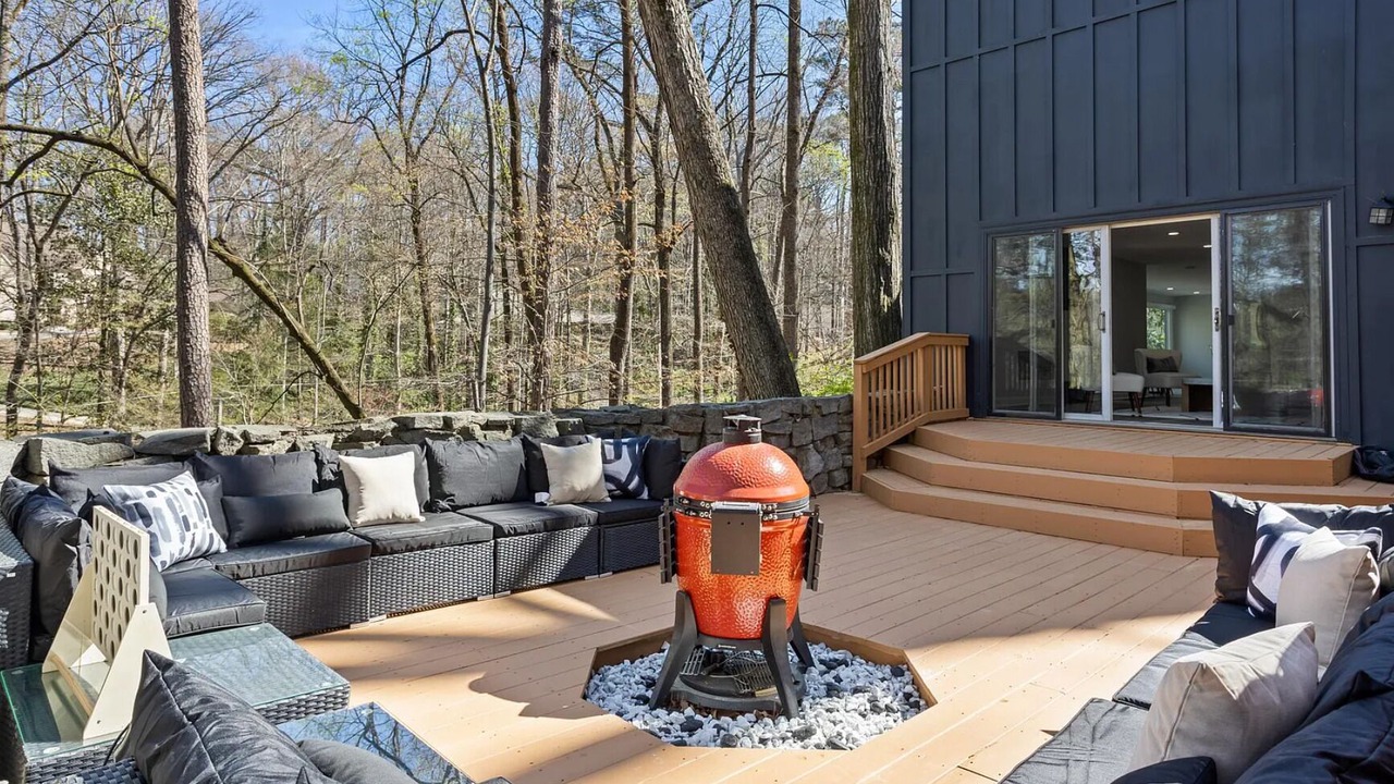 Photo of Patio Balcony in Randall Mill