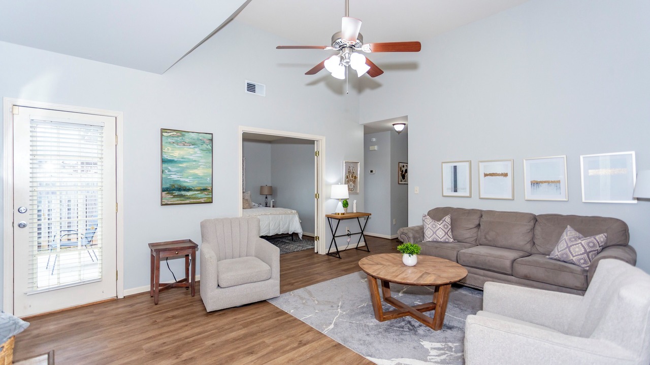 Photo of Livingroom in Shannon