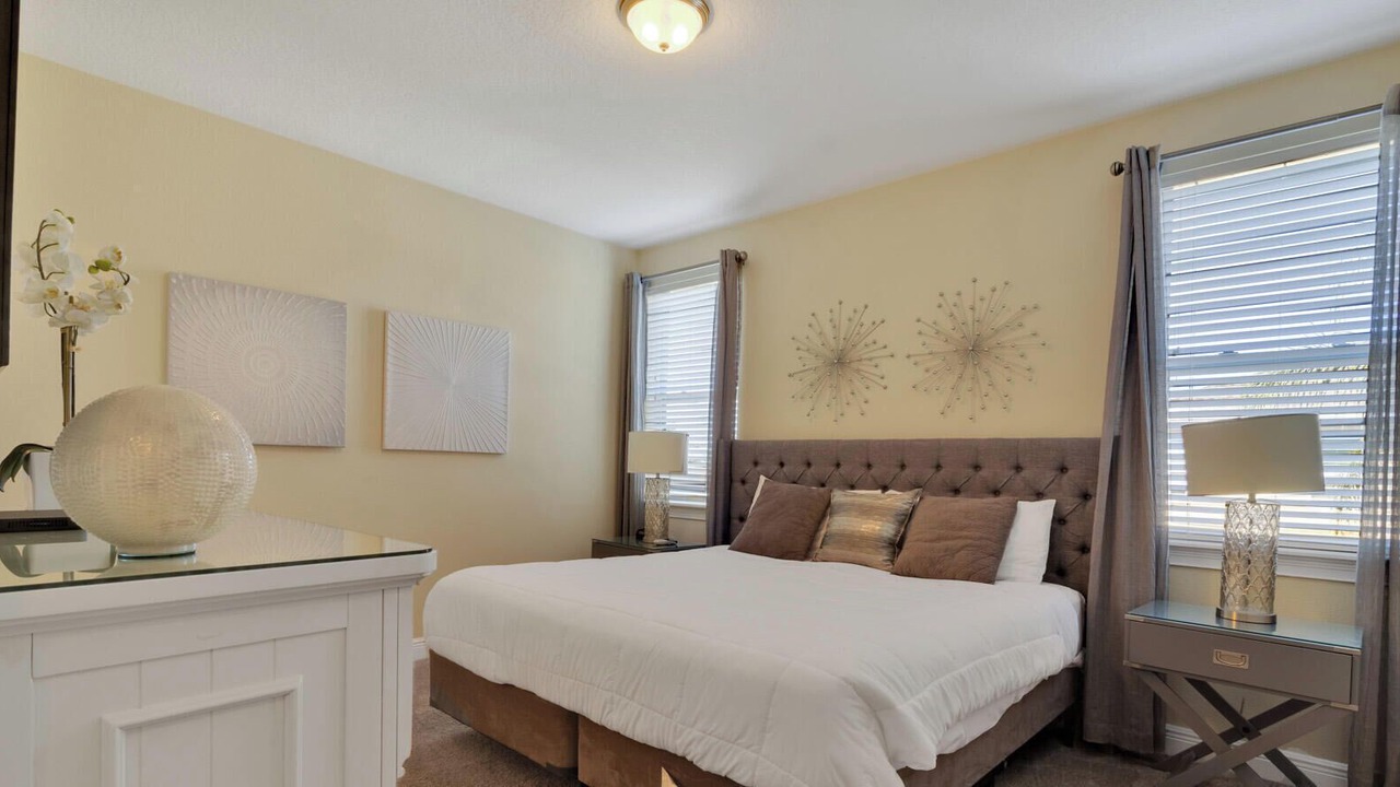 Photo of Bedroom in Davenport