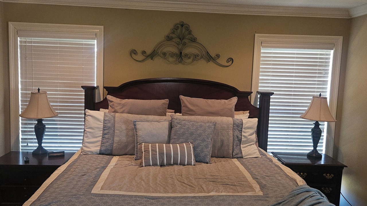 Photo of Bedroom in Pearl