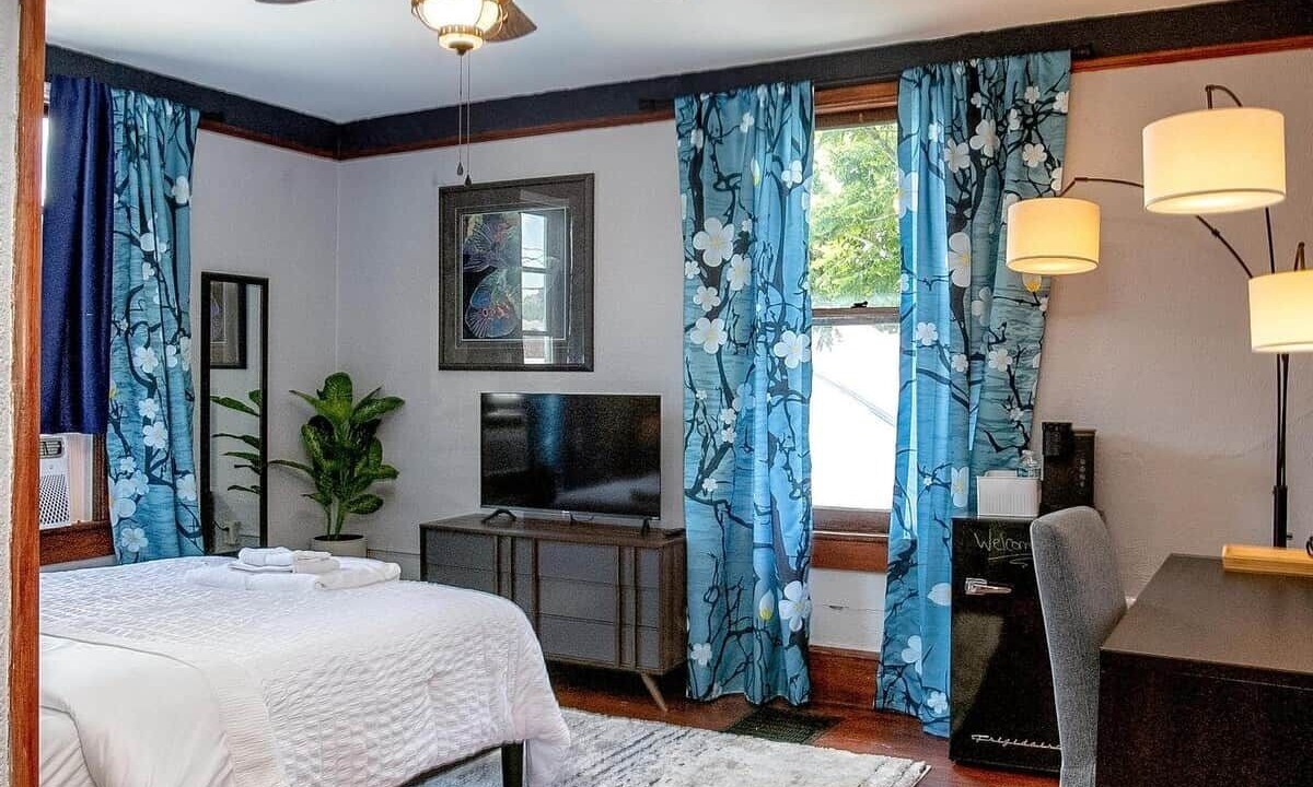 Photo of Bedroom in DeLand