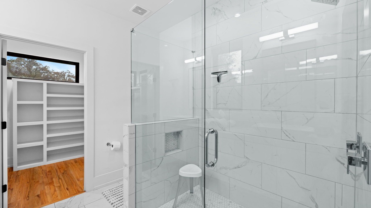 Photo of Bathroom in Midtown