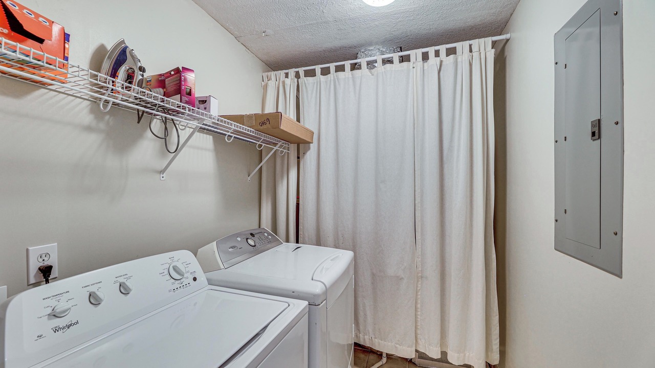 Photo of Bedroom in Alexander City