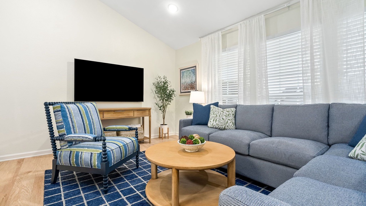 Photo of Livingroom in Auburn