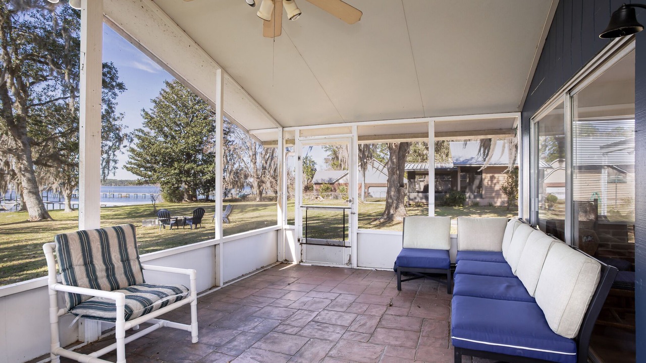 Photo of Patio Balcony in Florahome