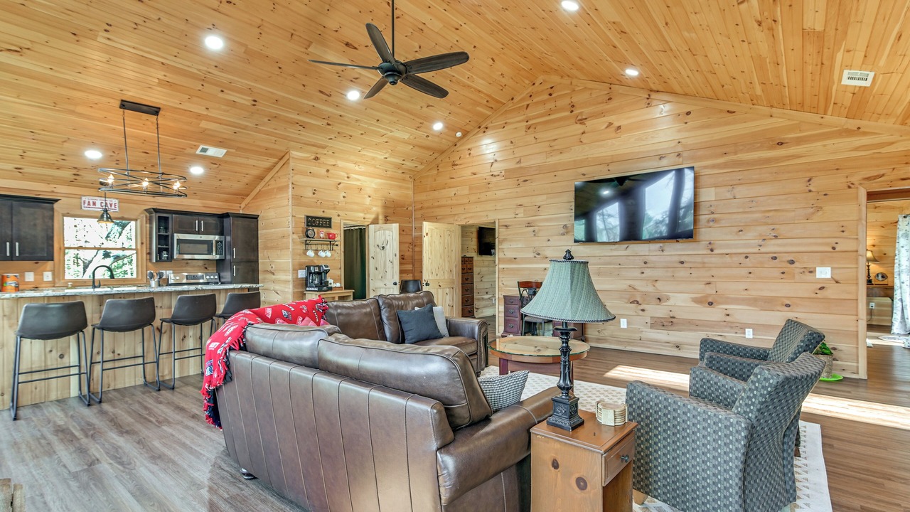 Photo of Livingroom in Northport