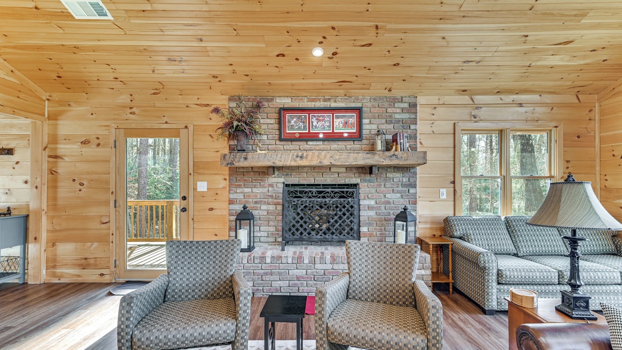Photo of Livingroom in Northport