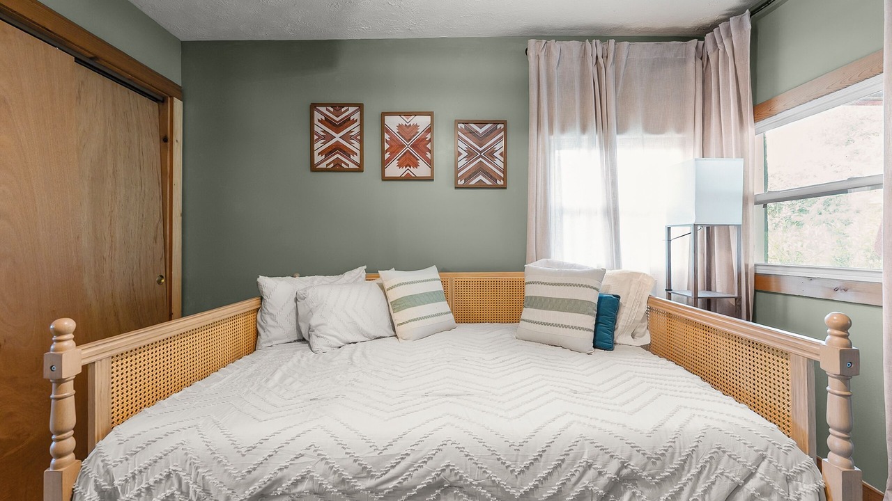 Photo of Bedroom in Clanton