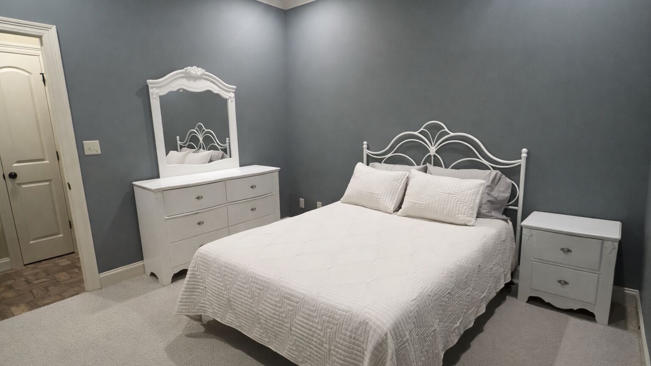 Photo of Bedroom in Central
