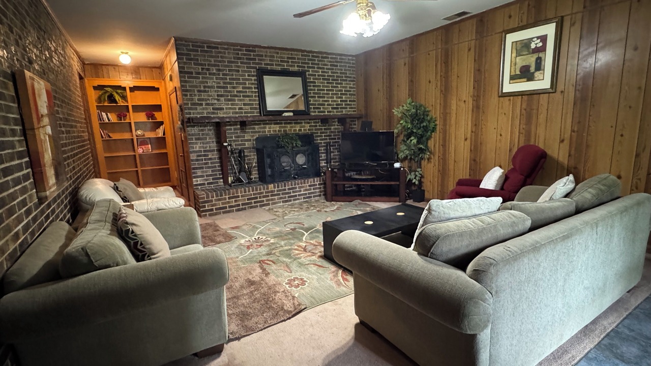 Photo of Livingroom in Normal