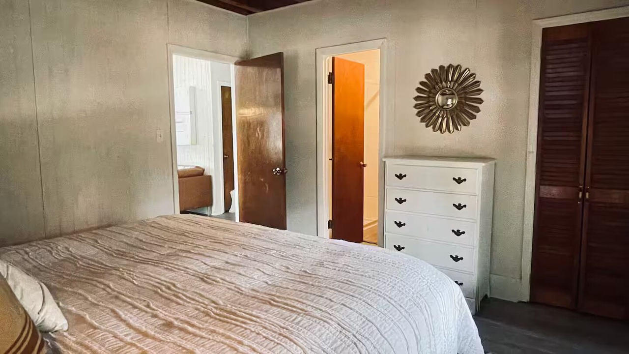 Photo of Bedroom in Lineville