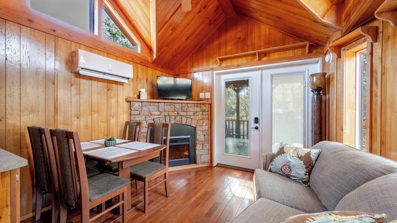 Photo of Livingroom in Pierson