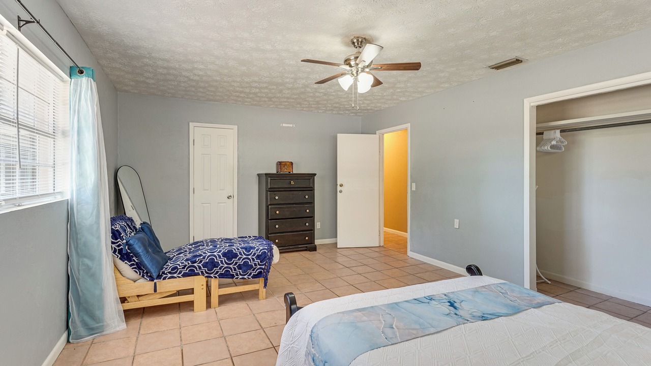 Photo of Bedroom in Interlachen