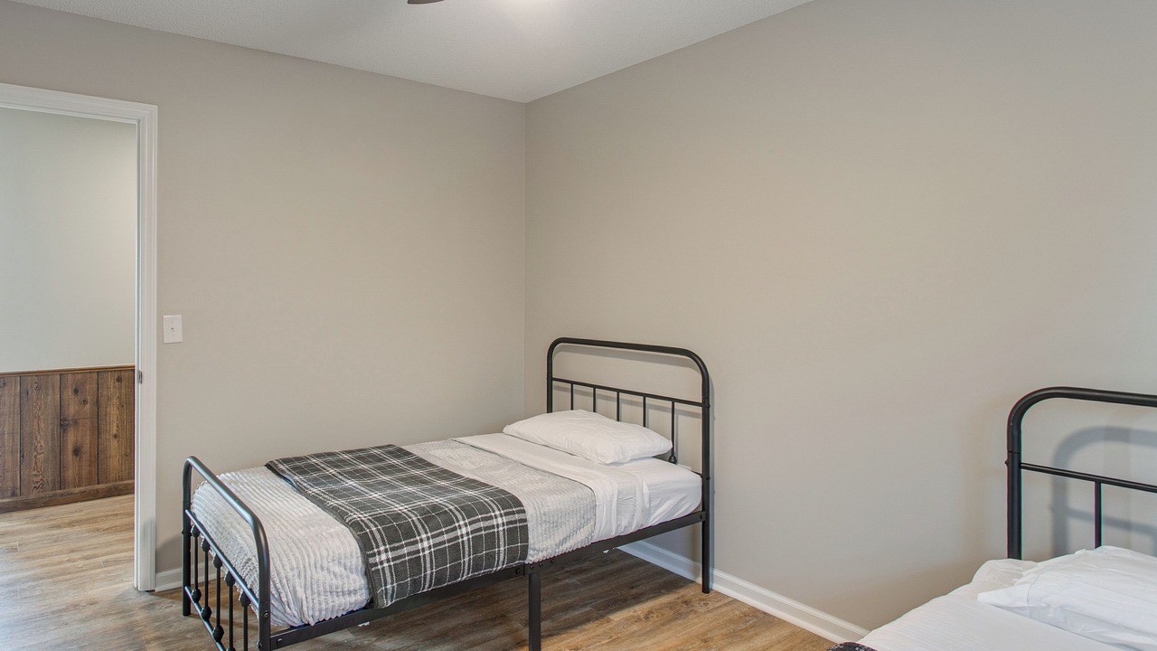 Photo of Bedroom in Douglas