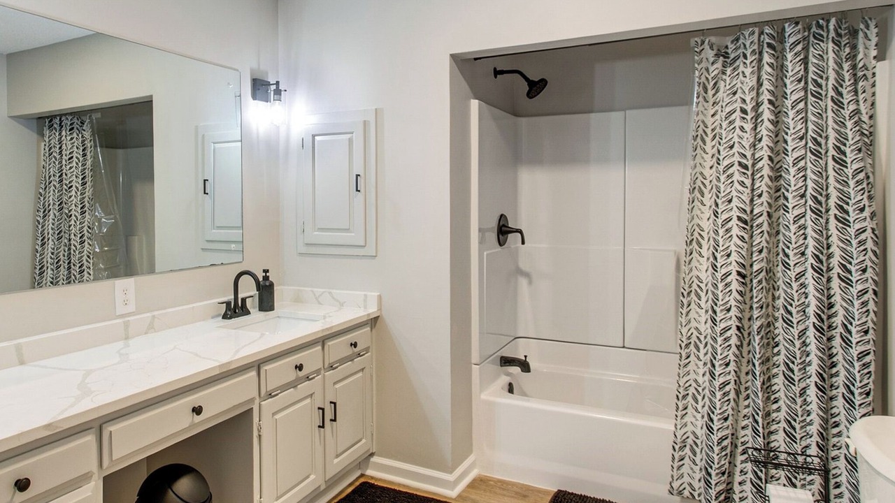 Photo of Bathroom in Douglas