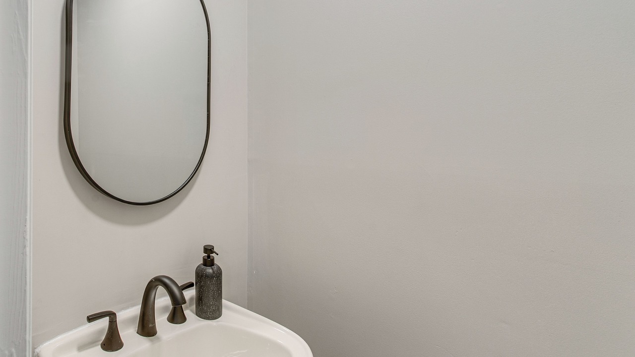 Photo of Bathroom in Douglas