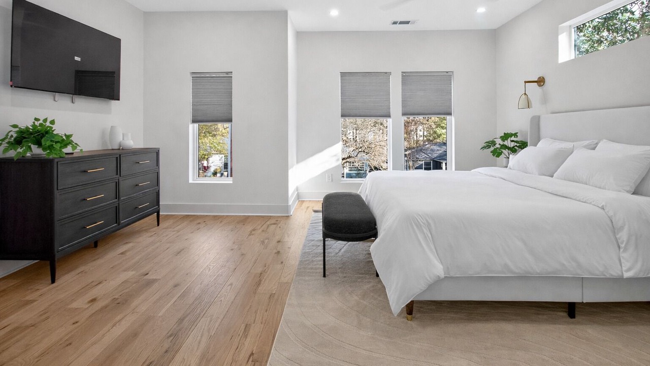 Photo of Bedroom in East Side