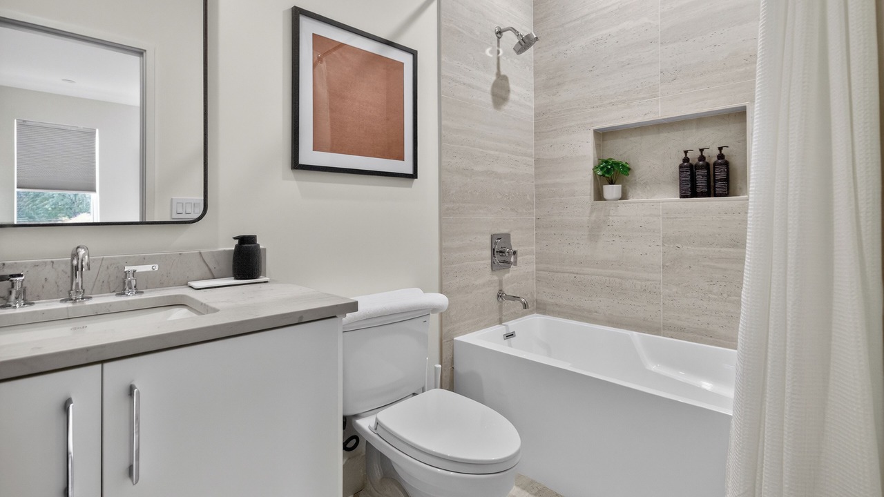 Photo of Bathroom in East Side