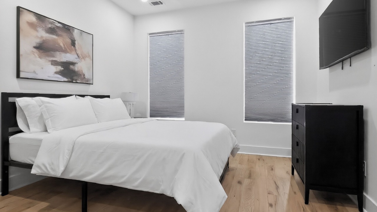 Photo of Bedroom in East Side