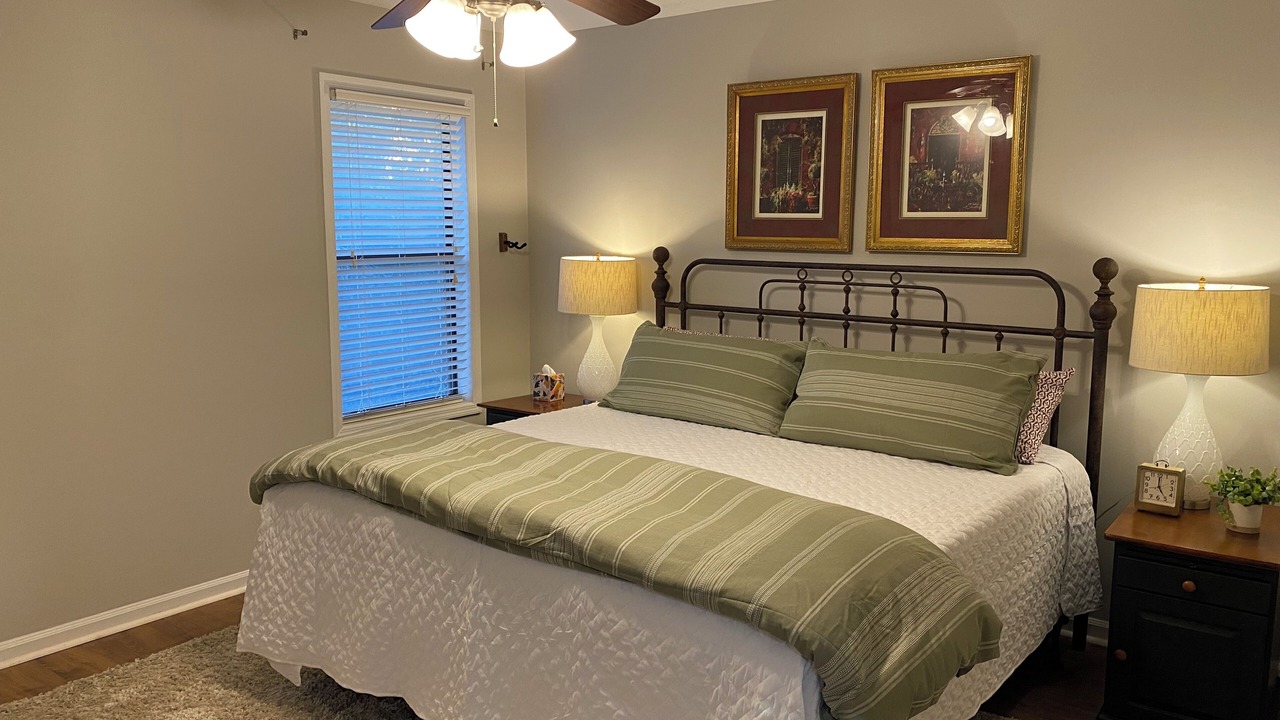 Photo of Bedroom in Auburn