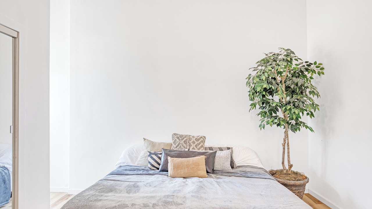 Photo of Bedroom in East Lake