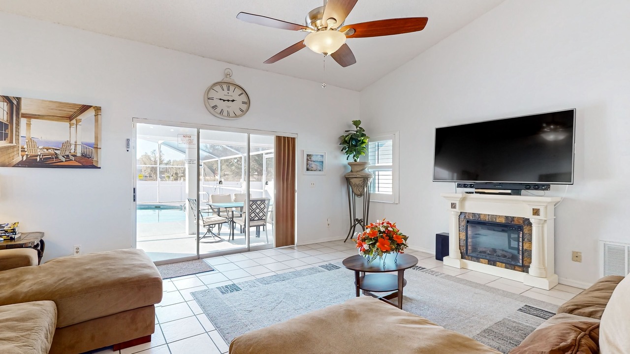 Photo of Livingroom in Loma Vista