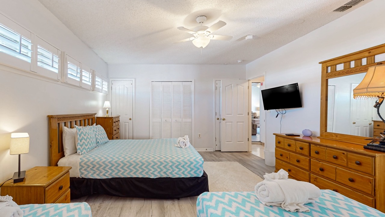 Photo of Bedroom in Loma Vista