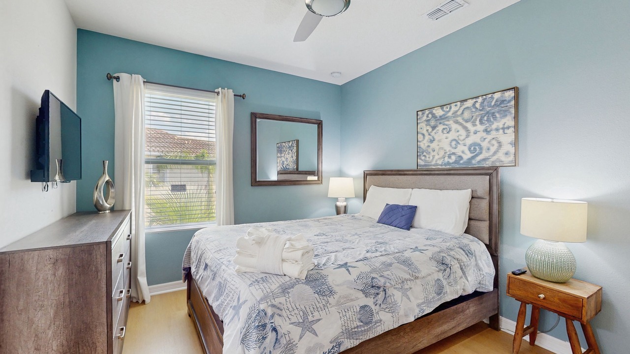 Photo of Bedroom in Loughman