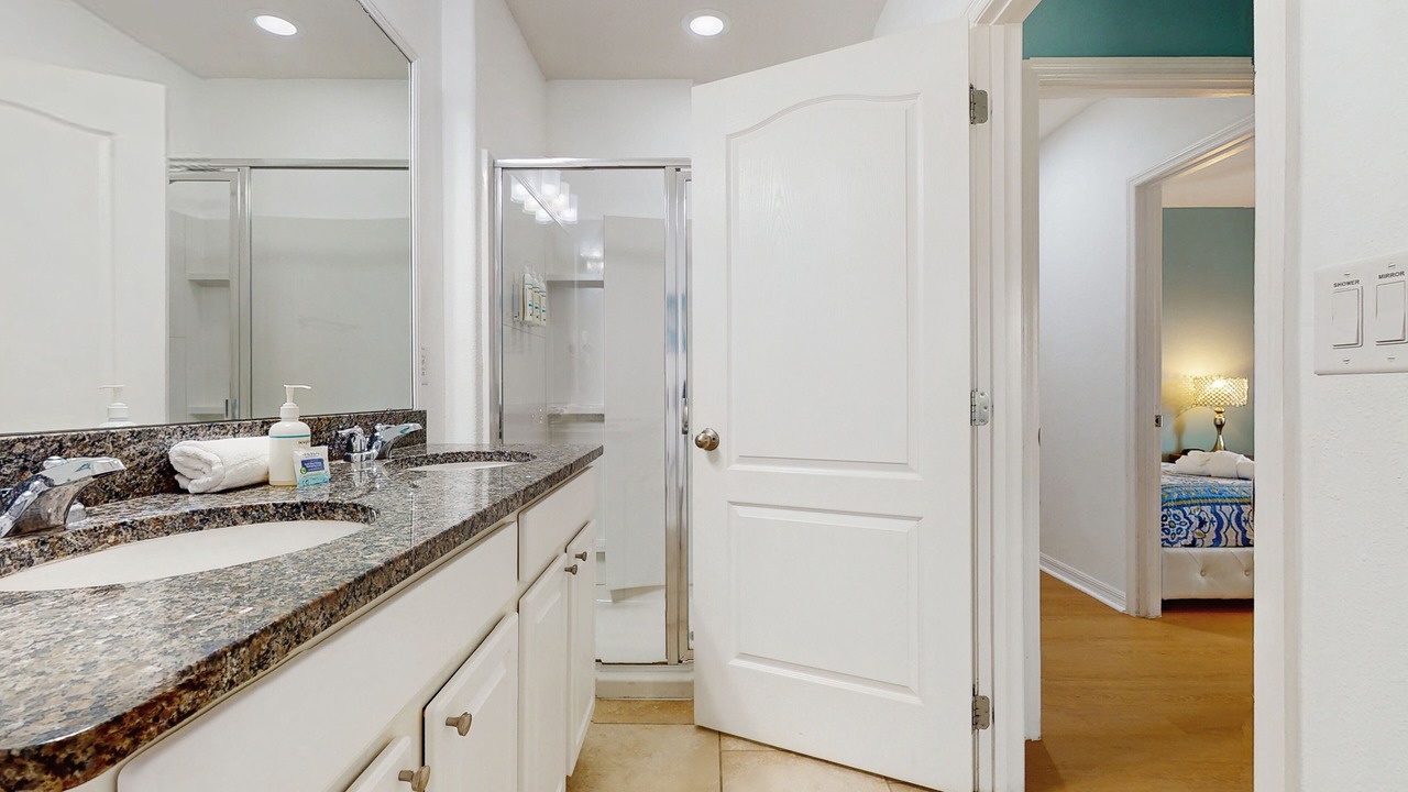 Photo of Bathroom in Loughman