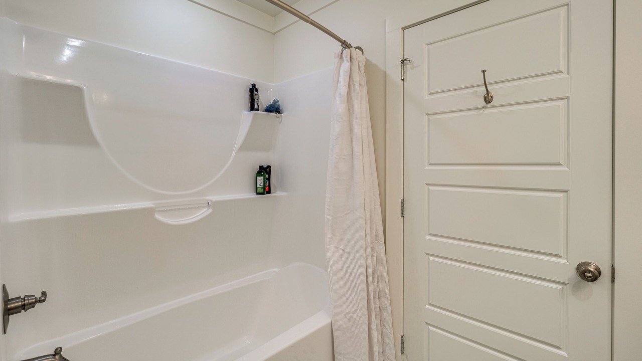 Photo of Bathroom in Laurel