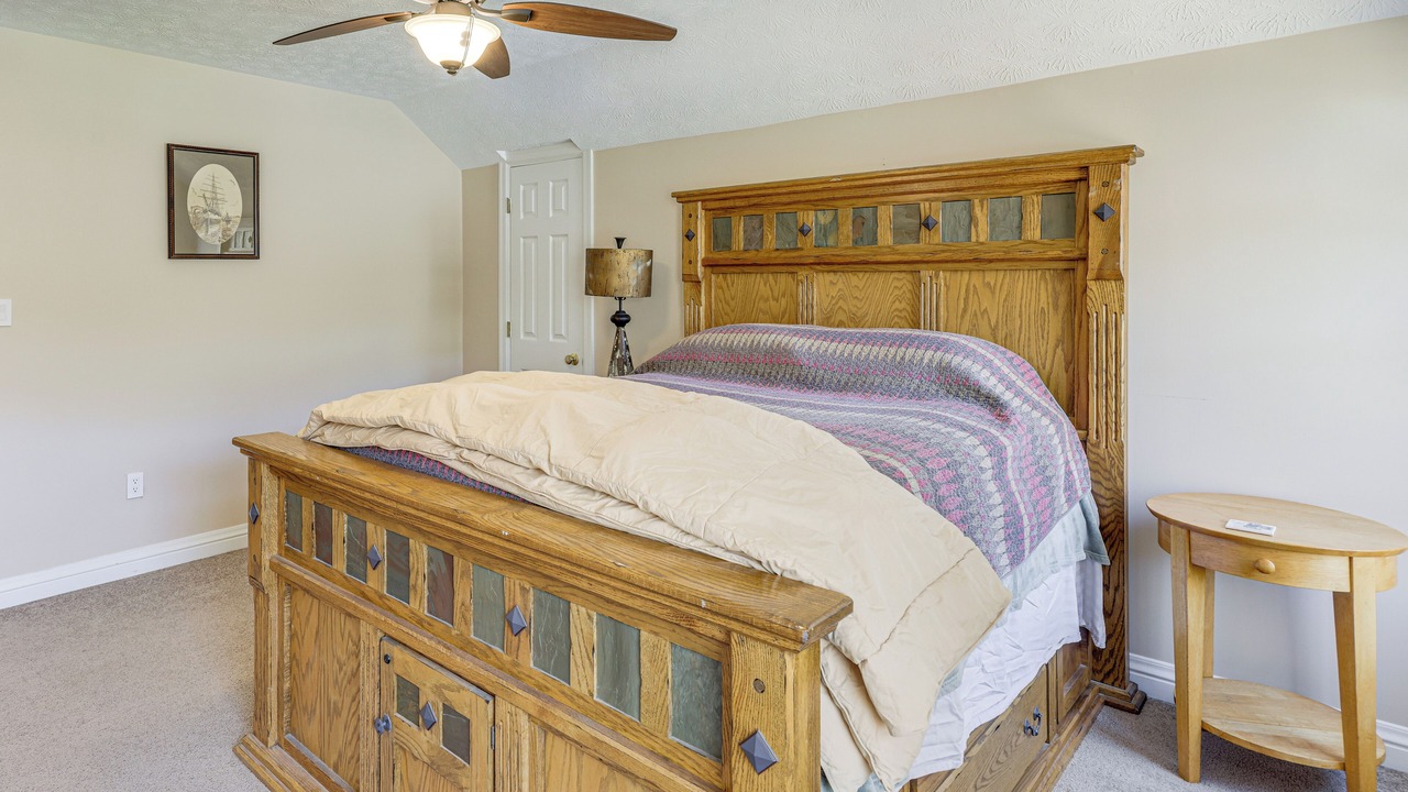Photo of Bedroom in Titus