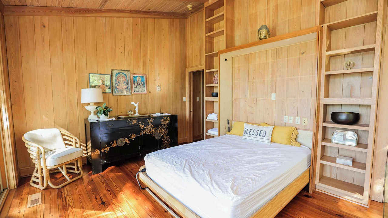Photo of Bedroom in Thomasville
