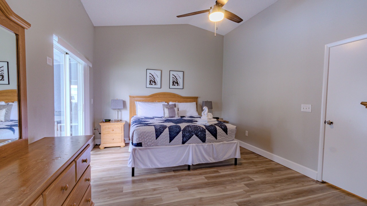 Photo of Bedroom in Lindfields