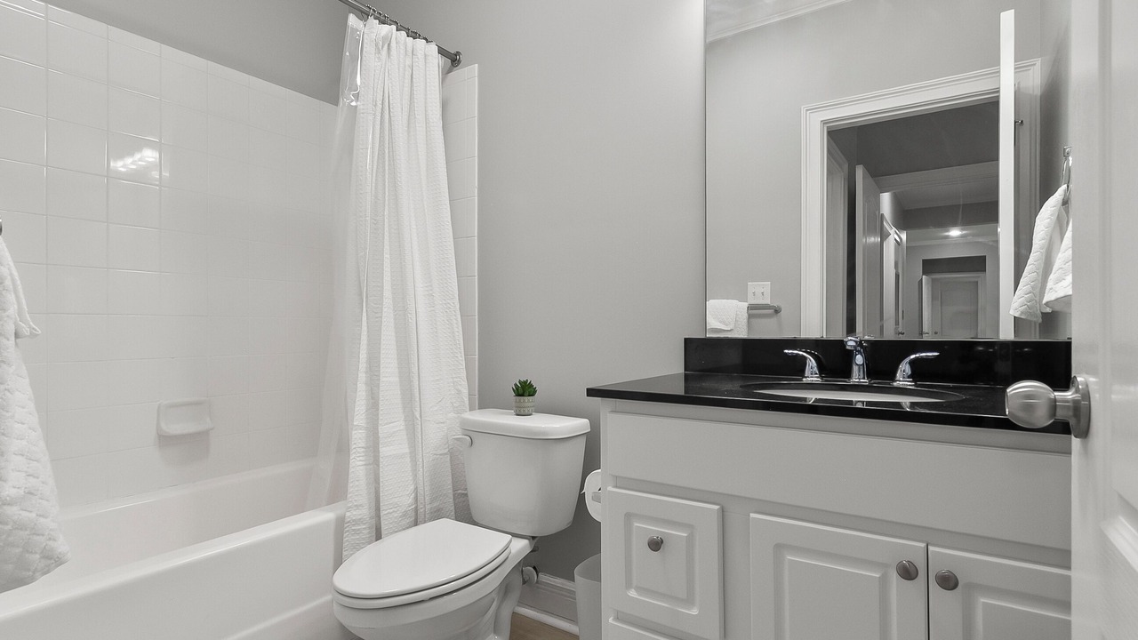 Photo of Bathroom in Tuscaloosa