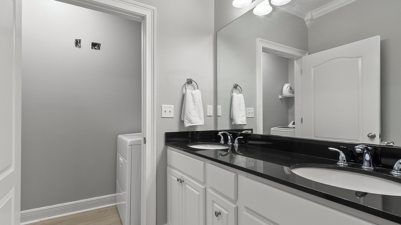 Photo of Bathroom in Tuscaloosa