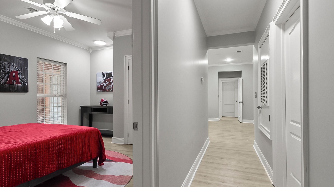 Photo of Bedroom in Tuscaloosa