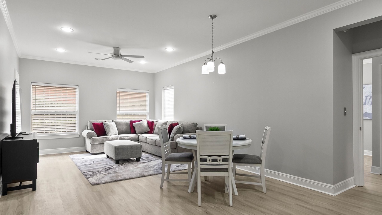 Photo of Livingroom in Tuscaloosa