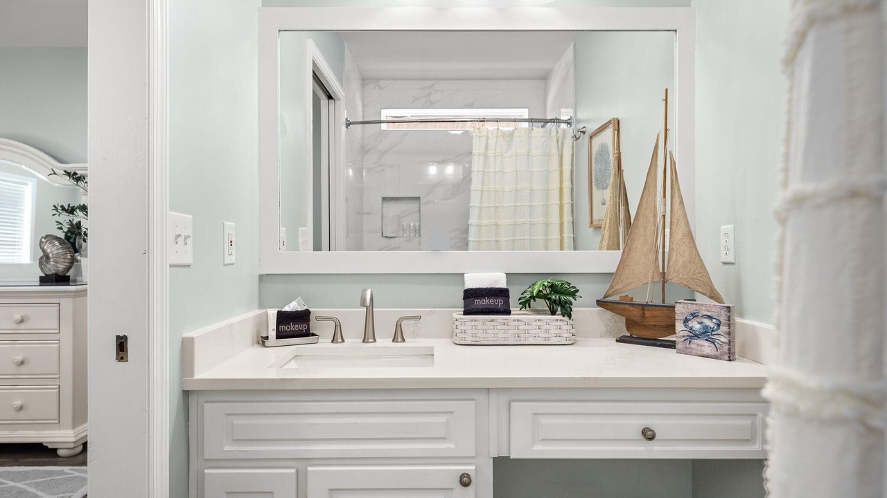 Photo of Bathroom in Bid-a-wee Beach