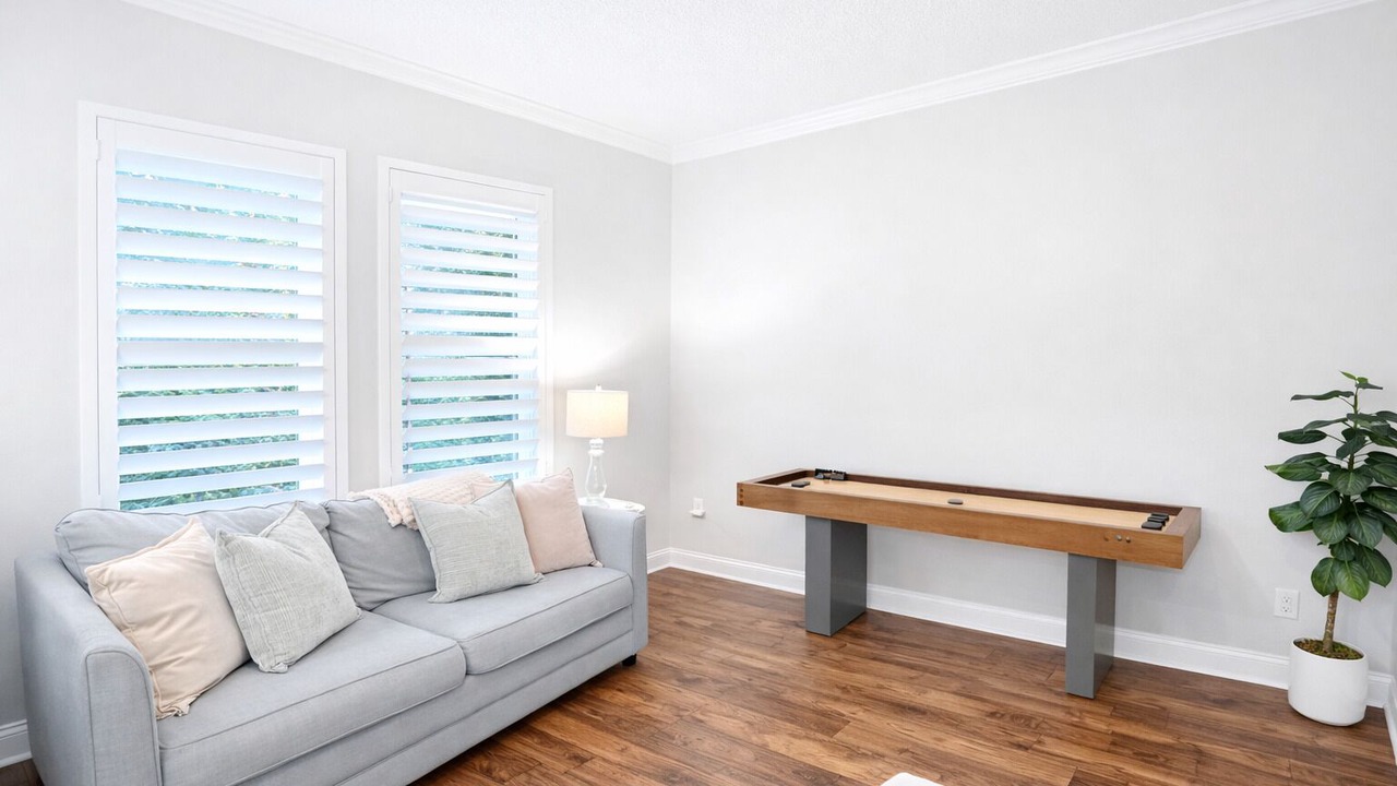 Photo of Livingroom in Amelia City
