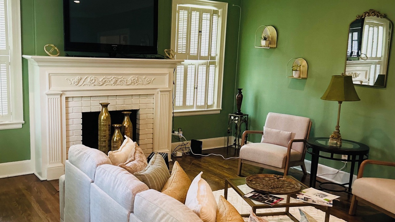 Photo of Livingroom in Albany