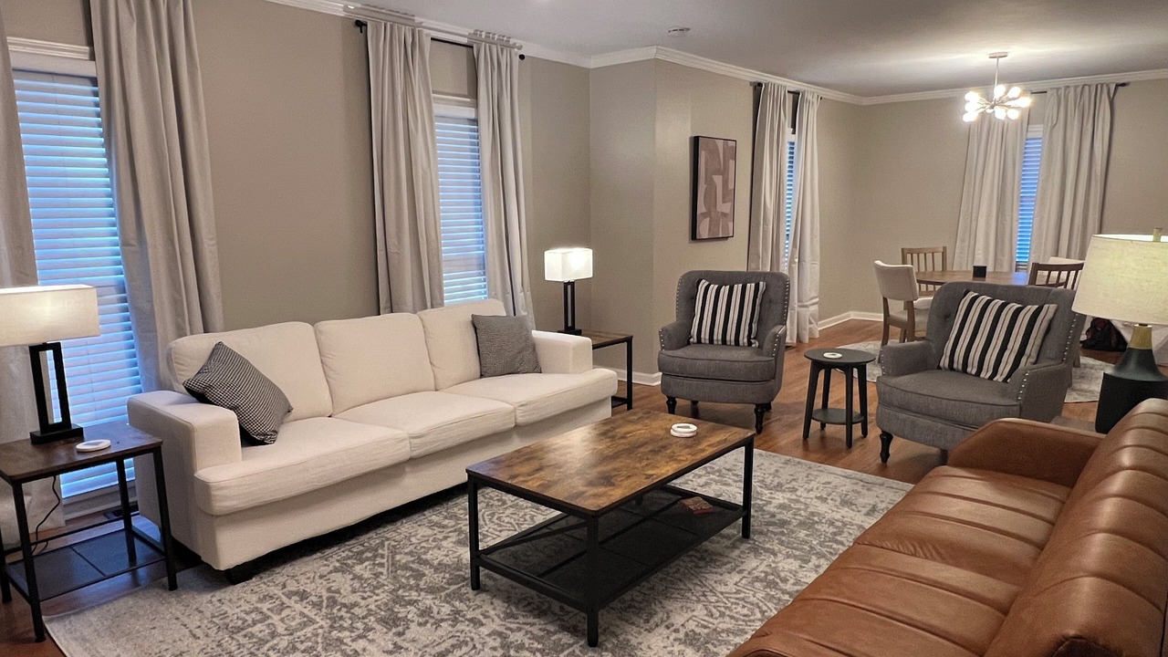 Photo of Livingroom in Tuscaloosa