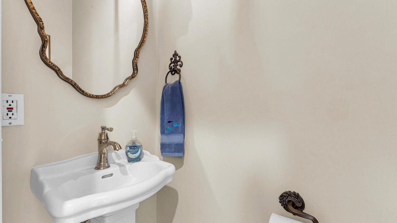 Photo of Bathroom in Eclectic